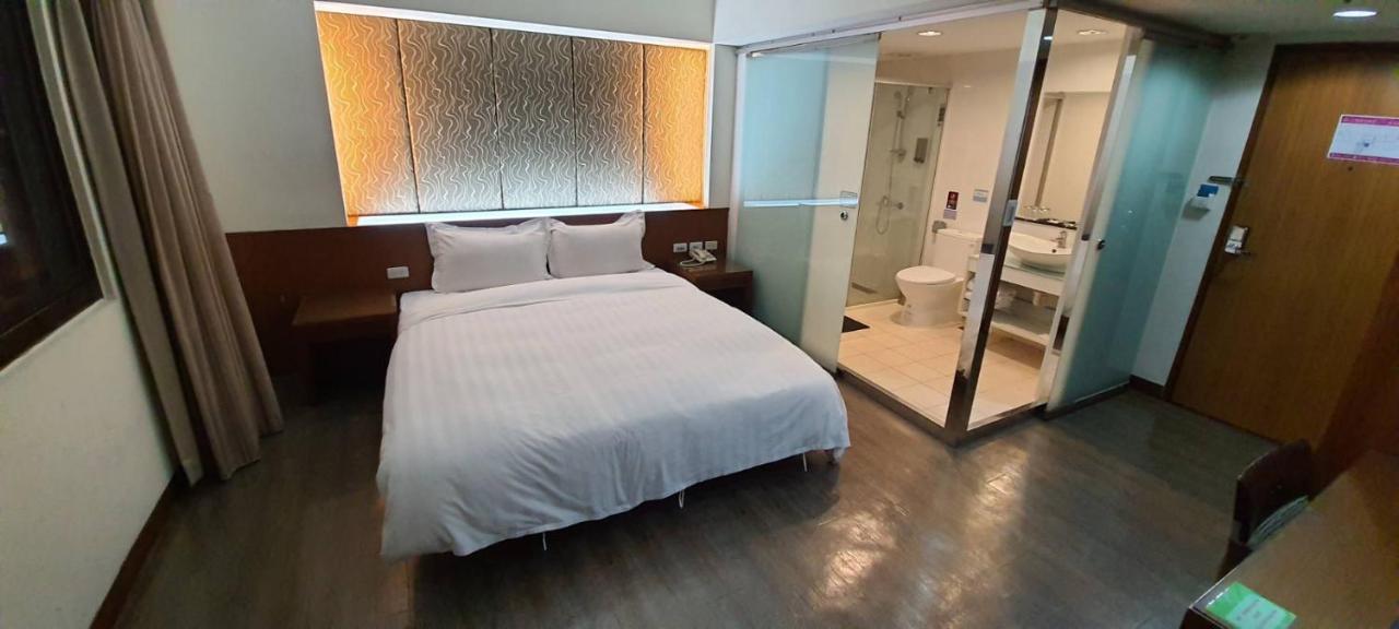 Tapeng Bay Holiday Hotel Donggang Esterno foto