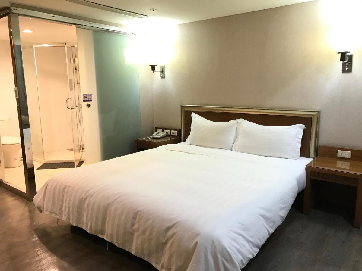 Tapeng Bay Holiday Hotel Donggang Esterno foto