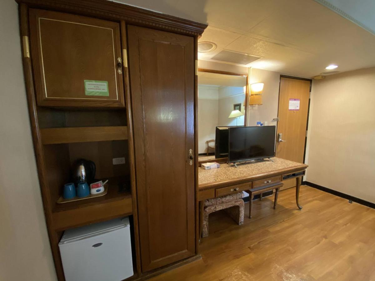 Tapeng Bay Holiday Hotel Donggang Esterno foto